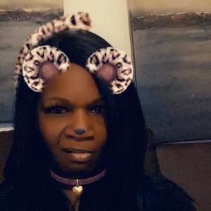 Meet your Posher, April